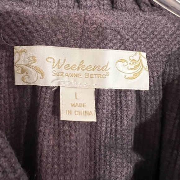 3/$15 Suzanne Betro Weekend Grey Blouson Sweater - Picture 2 of 7